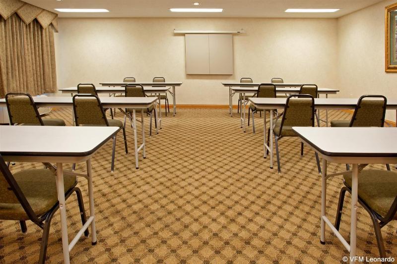 Holiday Inn Express Hotel & Suites Elkhart-South Экстерьер фото