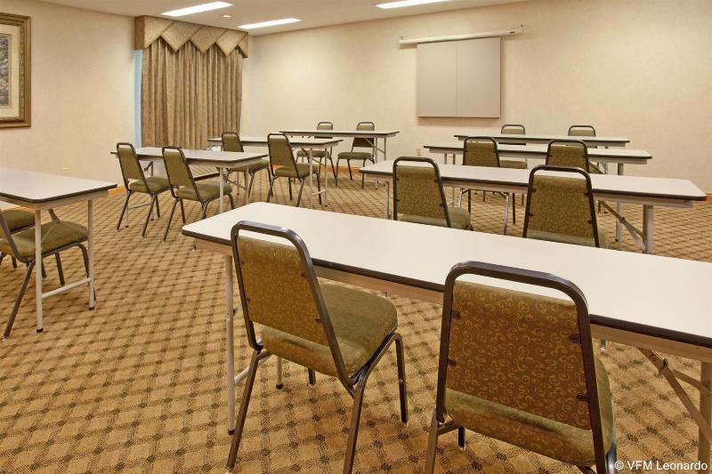 Holiday Inn Express Hotel & Suites Elkhart-South Экстерьер фото